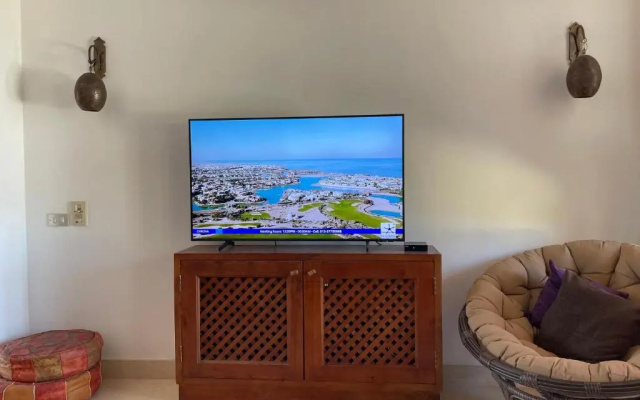 Charming Lagoon Villa Egyptian Style -Sabina 117