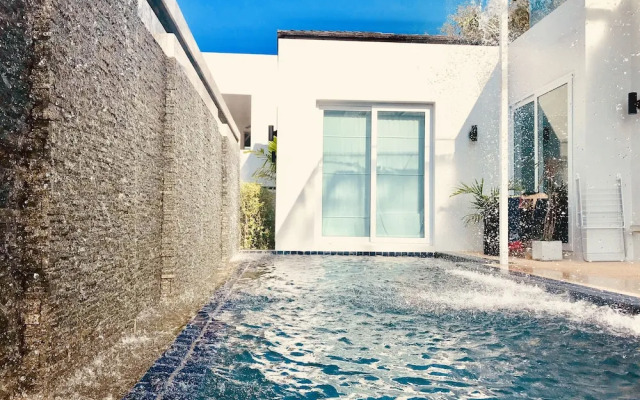 Skylight Villa B-01