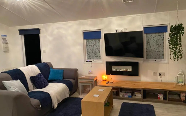 Loxley's Devon Lodge