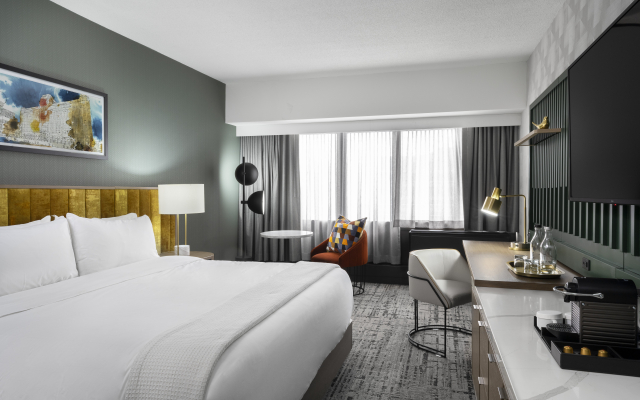 voco Chicago Downtown - Riverwalk by IHG