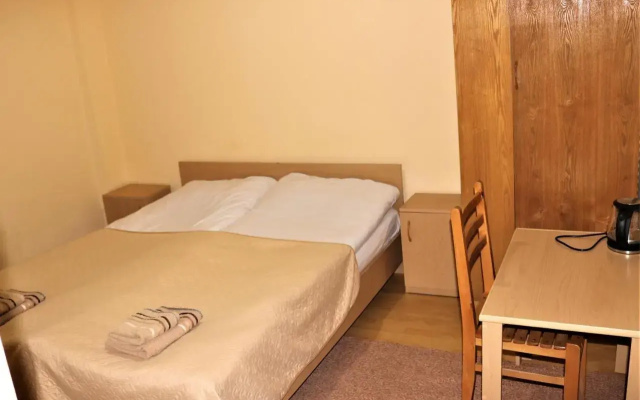 Taoskari Hotel