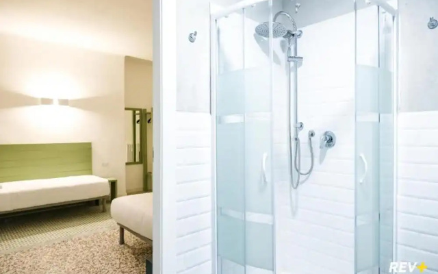 Lia Art Hotel
