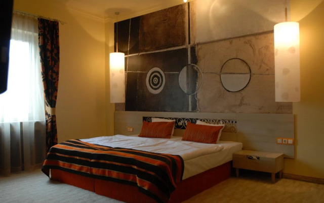 Hotel Adler