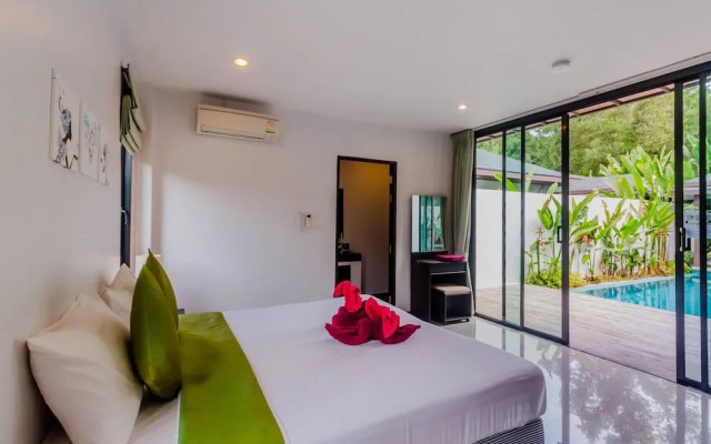 Tropical Pool Villas near Phuket Zoo