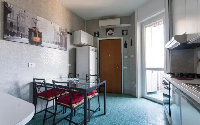 Luxurious 4Bdr Penthouse Near Duomo Cathedral