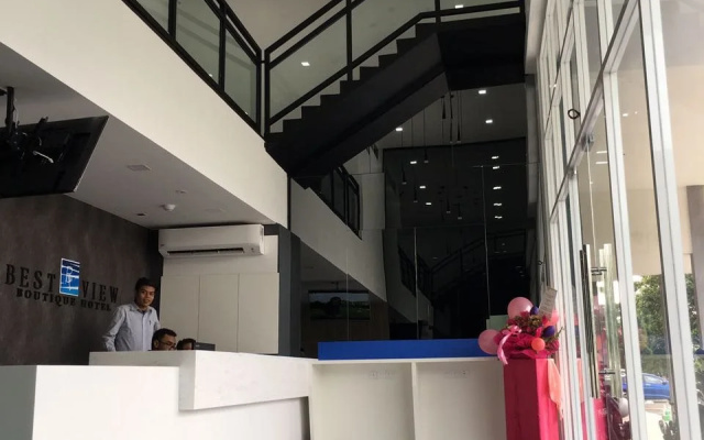 Hotel Zamburger Shah Alam