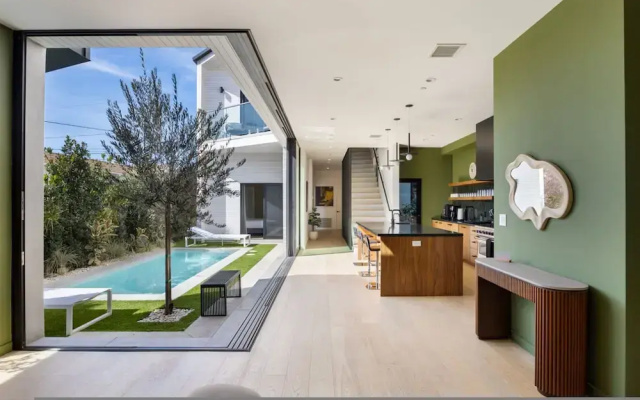 The Bella Villa 2 in Venice