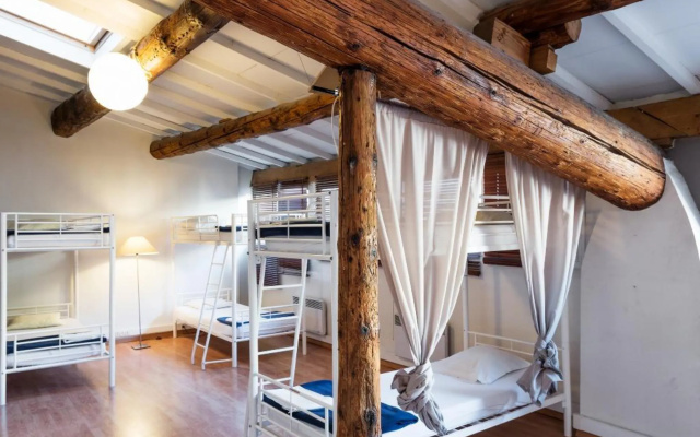 Vertigo Hostel Marseille