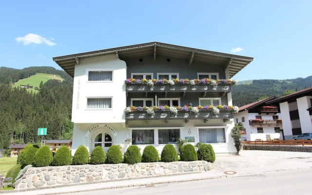 Comfortable Apartment with Garden, Ski Boot Heaters, Heating