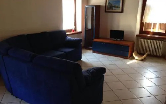 Casella's Apartments