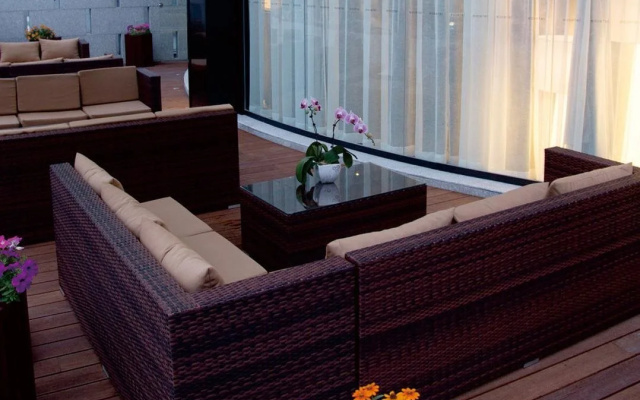 Easetel Hotel