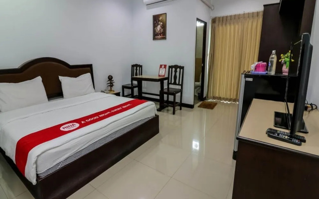Nida Rooms Udon Thani Hospital 895
