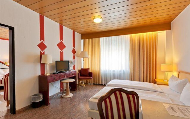 Отель Astoria Германия, Штутгарт - 1 отзыв об отеле, цены и фото номеров - забронировать отель Astoria онлайн комната для гостей