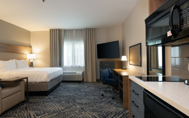 Candlewood Suites Enterprise by IHG