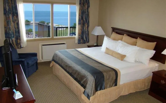 Best Western Beacon Harbourside Inn