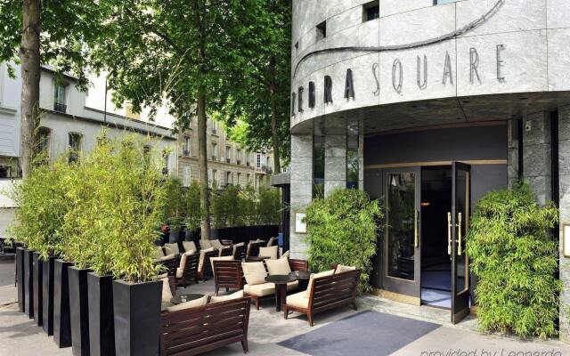 Hotel Square вид на фасад
