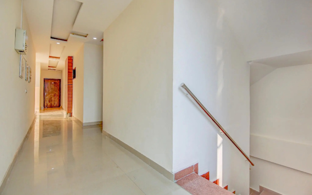 Collection O 82677 Hotel Apj Grand