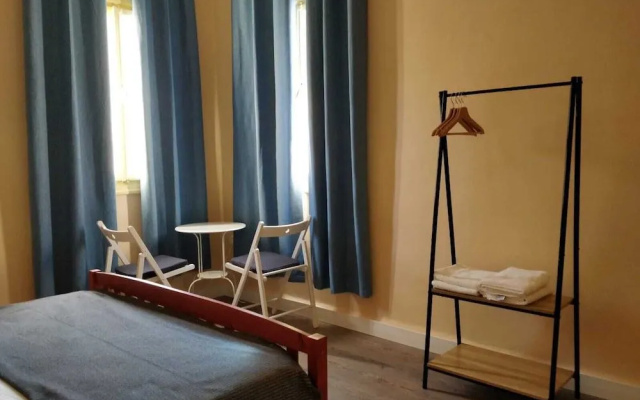Hostel Roks