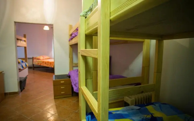 Hostel 54