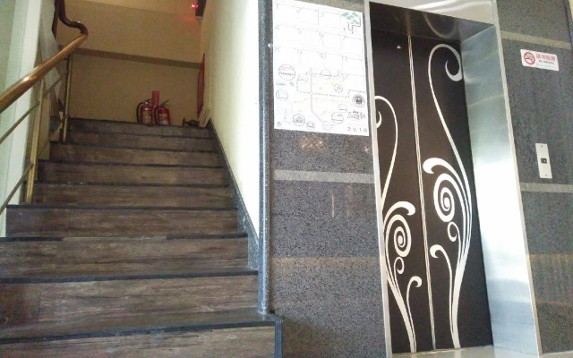 Joy Garden Hotel