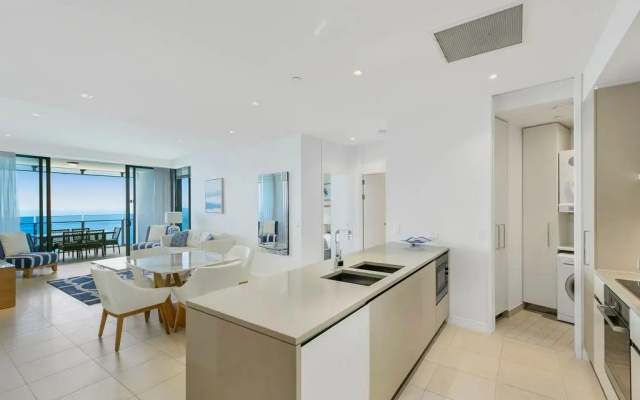 Soul Beachfront Apartments - HR Surfers Paradise