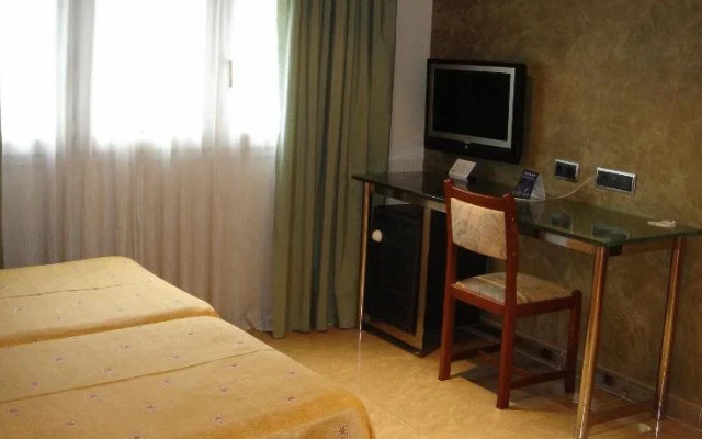 Hotel Iris