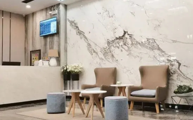 Homeinn Hotel (Funan Tianzhu Plaza)