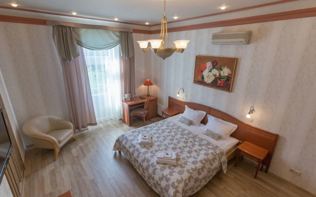 Roze Boutique Hotel