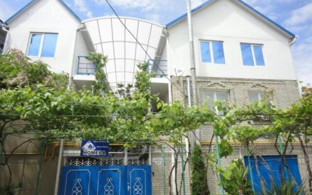 Гостиница Guest House Nika в Анапе отзывы, цены и фото номеров - забронировать гостиницу Guest House Nika онлайн Анапа вид на фасад
