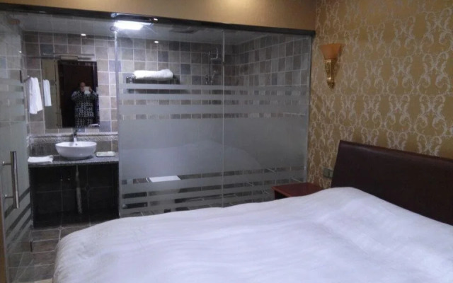 Yirendao Business Hotel Yangzhong
