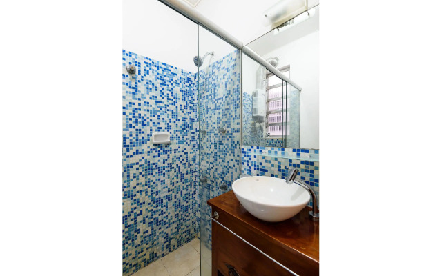 1 quarto a 3 quadras da Praia | SL 363/1004