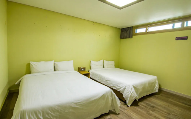 Business Hotel Haeundae S