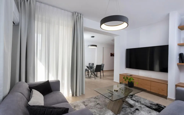 Kanika Seabreeze Apartment