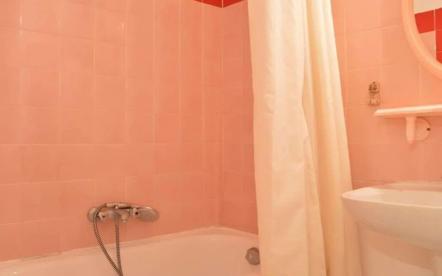 Appartement Fréjus, 1 pièce, 4 personnes - FR-1-226A-31