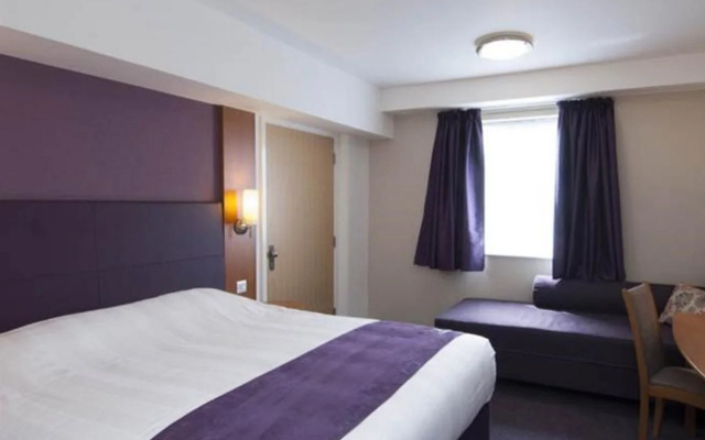 Travelodge Birmingham Oldbury