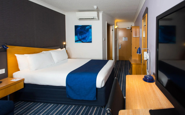 Holiday Inn Express Bristol - Filton by IHG