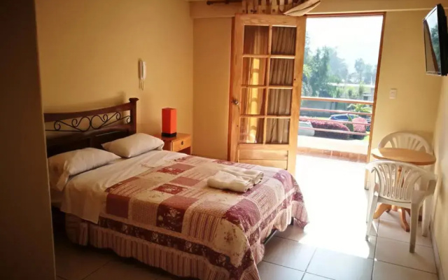 Las Cumbres INN