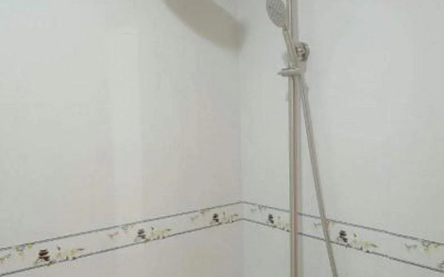 Hung Binh Hotel