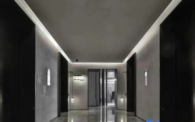 Kaiman Top Floor High Altitude Hotel (Taikoo Li Branch)