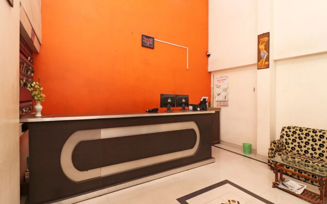 OYO 18838 Hotel Ta-tin