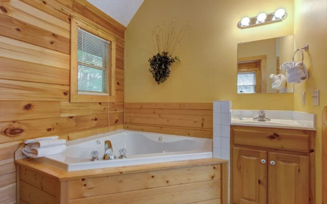 Trail's End by Jackson Mountain Rentals