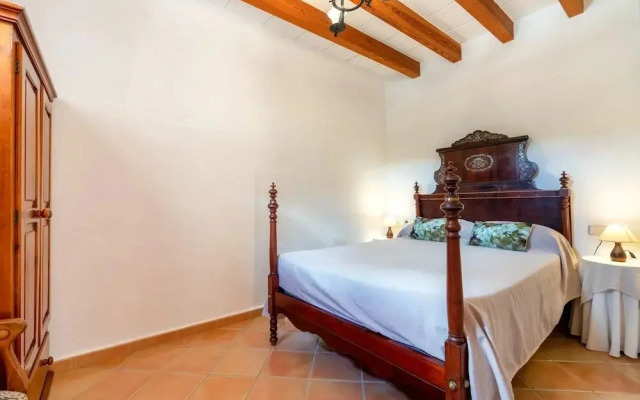 Cases De Son Roig in San Juan