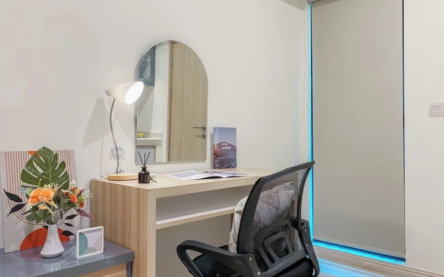 Good Place And Homey Studio Meikarta Apartment