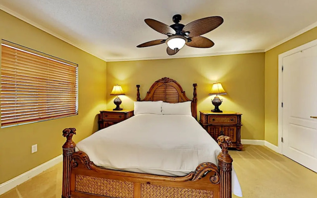 Dune Pointe 302 by RedAwning