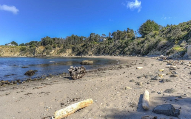 Abalone Retreat