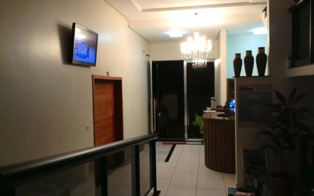 Hotel Borari