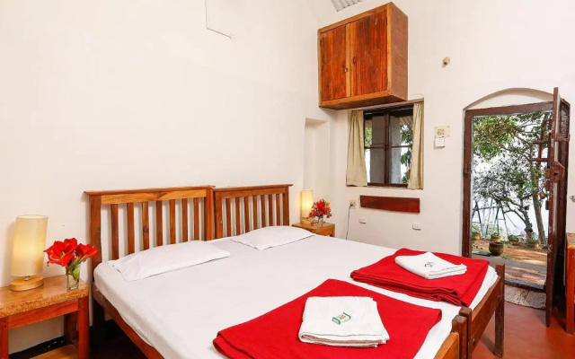 Devashola Homestay