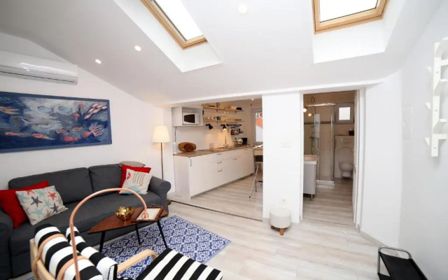 Sweet Suite with free private parking