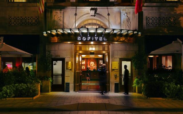 Отель Sofitel Washington DC Lafayette Square США, Вашингтон - 1 отзыв об отеле, цены и фото номеров - забронировать отель Sofitel Washington DC Lafayette Square онлайн вид на фасад