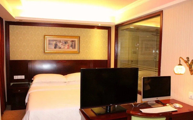 Vienna Hotel (Shenzhen Railway Station)
